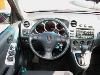 2002 Pontiac Vibe Pictures