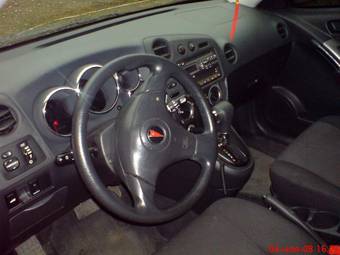 2003 Pontiac Vibe Photos