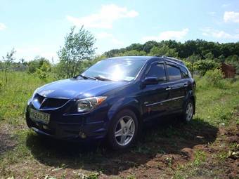 2003 Pontiac Vibe Photos