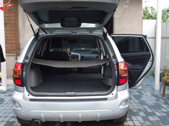 2003 Pontiac Vibe Photos