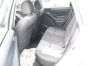 2003 Pontiac Vibe Wallpapers