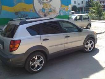 2003 Pontiac Vibe Pictures