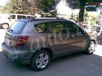 2003 Pontiac Vibe Pictures