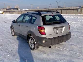 2004 Pontiac Vibe Photos