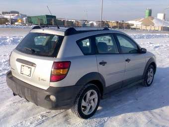 2004 Pontiac Vibe Pictures