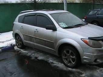 2004 Pontiac Vibe Pictures