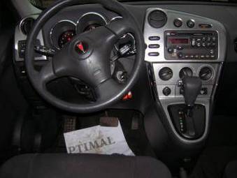 2004 Pontiac Vibe Pictures