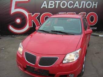 2004 Pontiac Vibe Photos