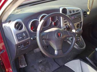 2004 Pontiac Vibe Pictures