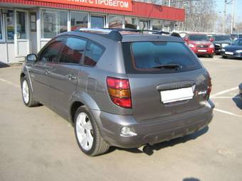 2004 Pontiac Vibe Pictures