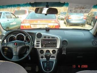 2004 Pontiac Vibe Pictures