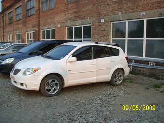 2004 Pontiac Vibe Pictures