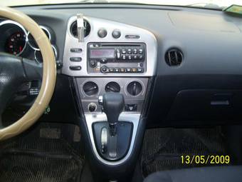2004 Pontiac Vibe Wallpapers