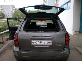 2004 Pontiac Vibe Photos