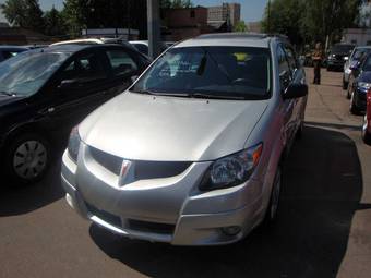 2004 Pontiac Vibe Pictures