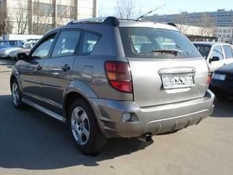 2004 Pontiac Vibe Pictures