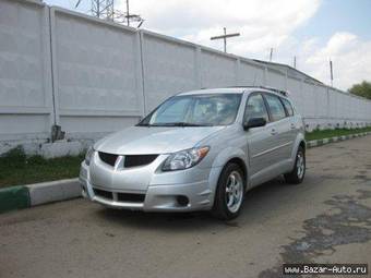 2004 Pontiac Vibe Photos