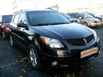 2004 Pontiac Vibe Photos