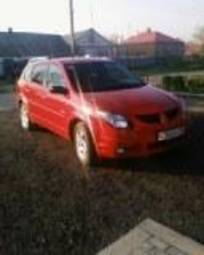 2004 Pontiac Vibe Photos