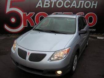 2005 Pontiac Vibe Photos