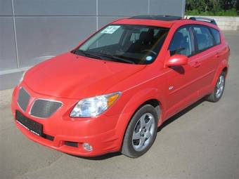 2005 Pontiac Vibe Pictures