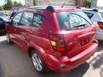 2005 Pontiac Vibe Pictures