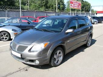 2005 Pontiac Vibe Pictures