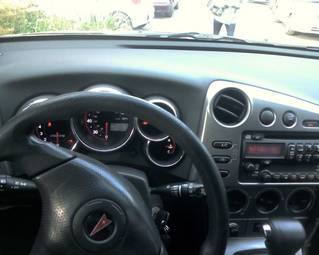 2005 Pontiac Vibe Photos