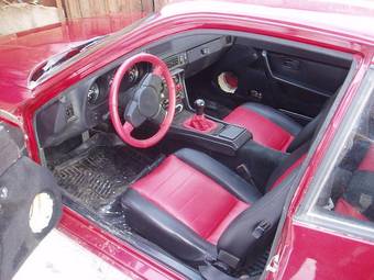 1983 Porsche 924 Pictures