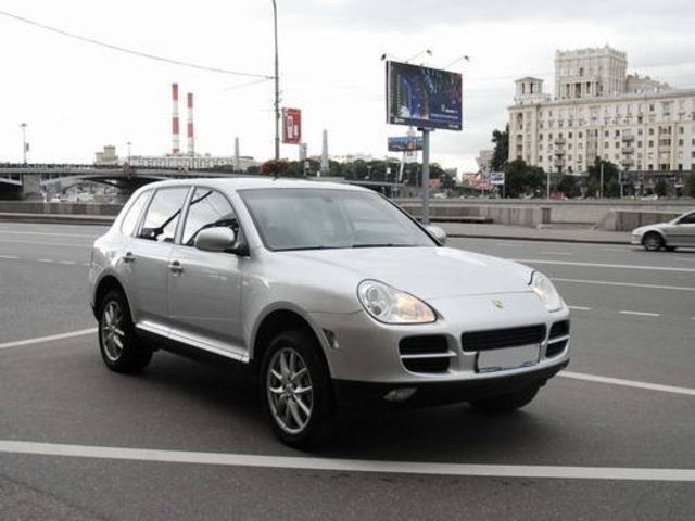 2003 Porsche Cayenne