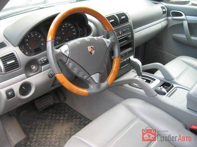 2003 Porsche Cayenne