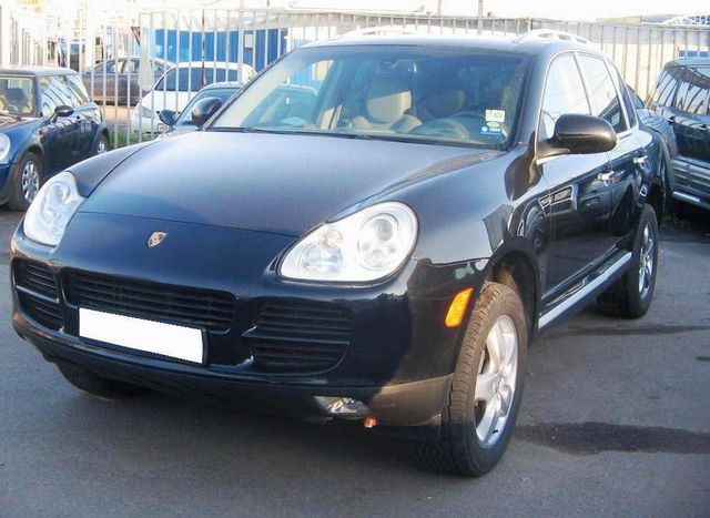 2003 Porsche Cayenne