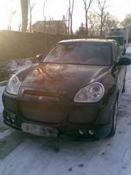 2003 Porsche Cayenne Pictures