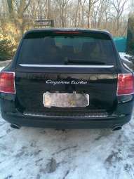 2003 Porsche Cayenne Photos