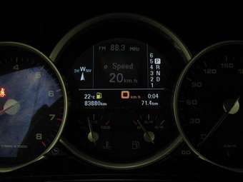 2003 Porsche Cayenne Pictures