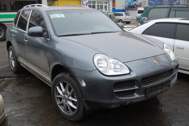 2003 Porsche Cayenne