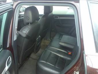 2003 Porsche Cayenne Pictures