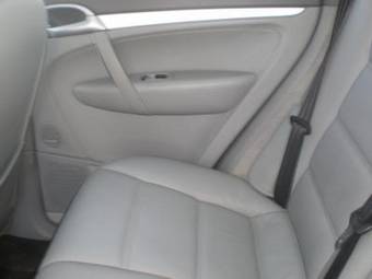 2003 Porsche Cayenne Pictures