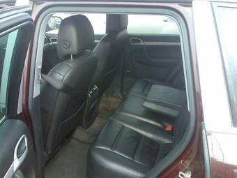 2003 Porsche Cayenne Images