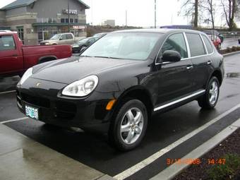 2003 Porsche Cayenne Wallpapers