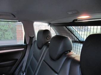2003 Porsche Cayenne Photos