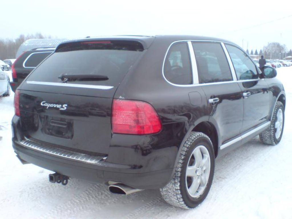 2004 Porsche Cayenne