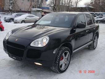 2004 Porsche Cayenne