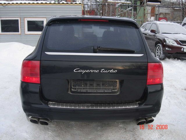 2004 Porsche Cayenne