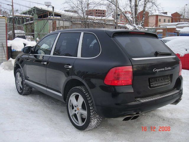 2004 Porsche Cayenne