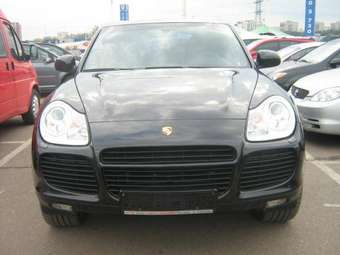 2004 Porsche Cayenne