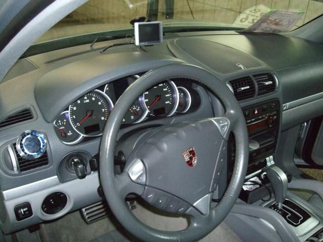 2004 Porsche Cayenne