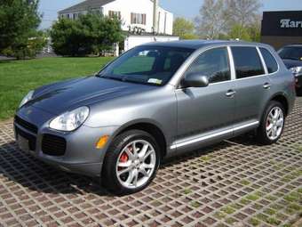 2004 Porsche Cayenne