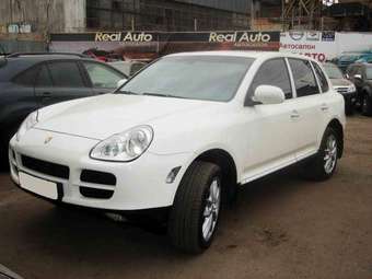 2004 Porsche Cayenne