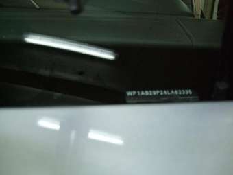 2004 Porsche Cayenne Pictures